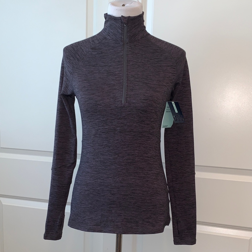 DSG BRAND NEW WITH TAGS SIZE SMALL COLD WEATHER LONG DLEEVE COMPRESSION PULLOVER